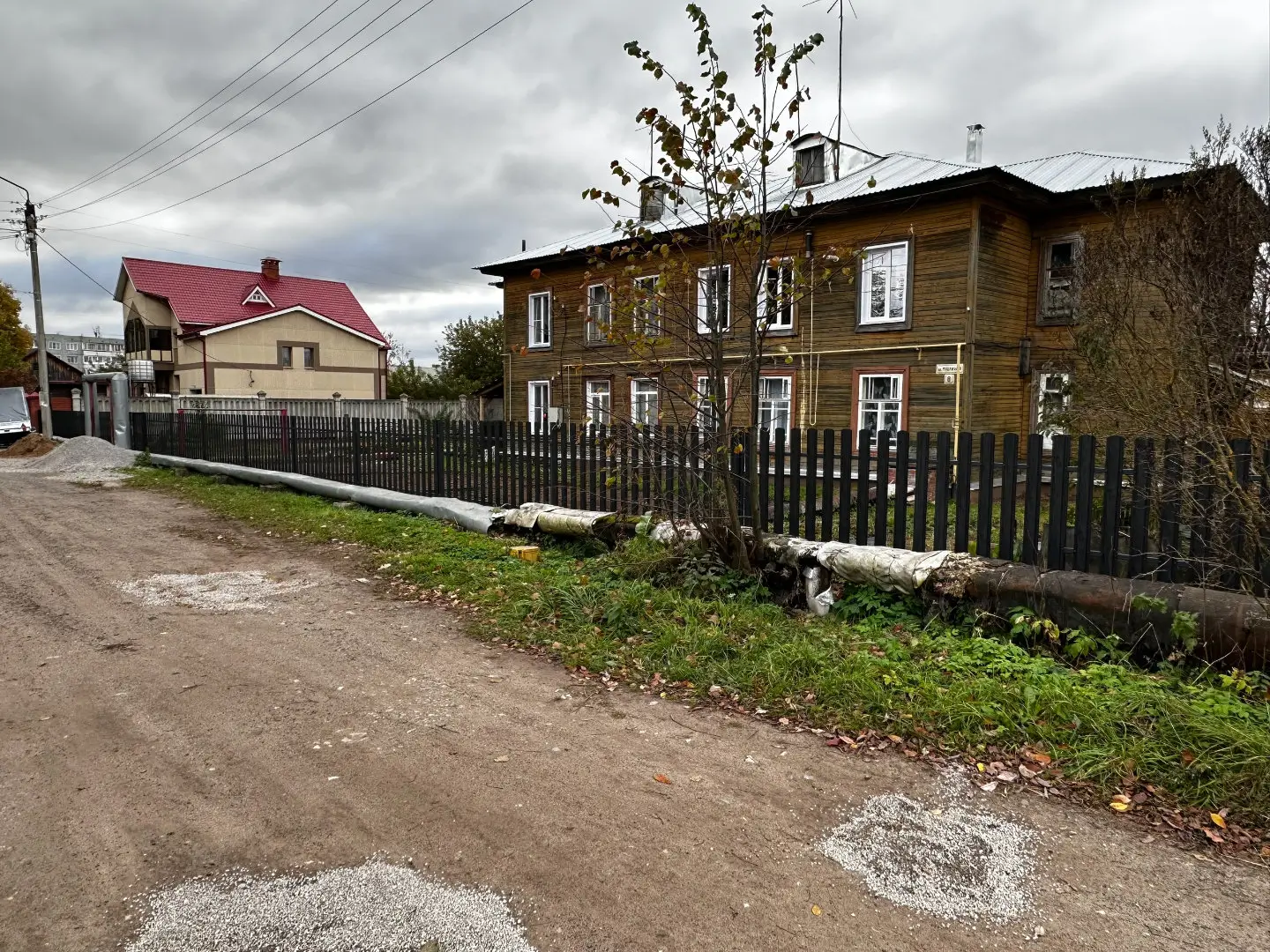 Забор из евроштакетника 63м Черное Дерево 3D Принтек фото 2 в Кургане