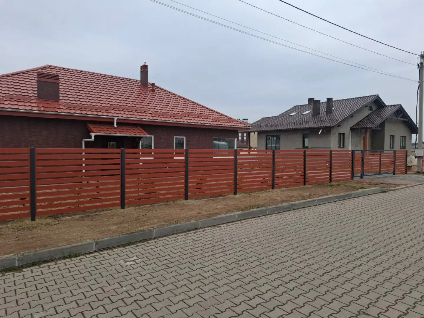 Забор-ранчо из металлопланкена 18м RAL8004 Терракотовый фото 1 в Кургане